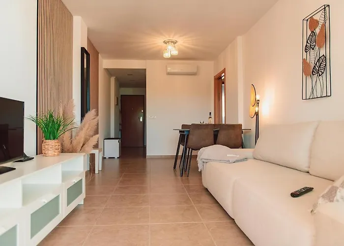 Mediterrane In * デニア